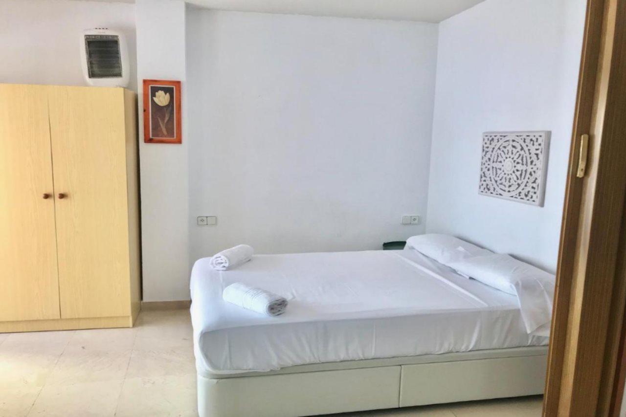 בנידורם San Roc Apartment מראה חיצוני תמונה